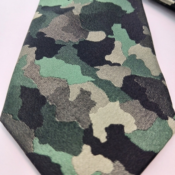 PC Camo Mens Tie Green Black  Business Office Military Green Black Beige - Picture 6 of 6